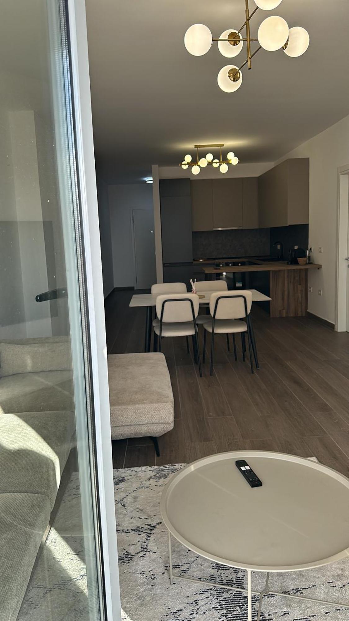 Free Parking Skanderbeg Square - Spacious Central Apartment Tirana Exteriör bild